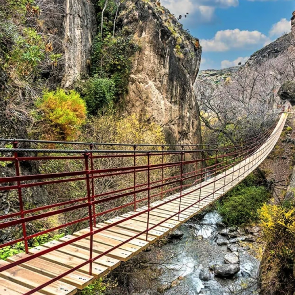 Randonnée Los Cahorros Monachil pont suspendu